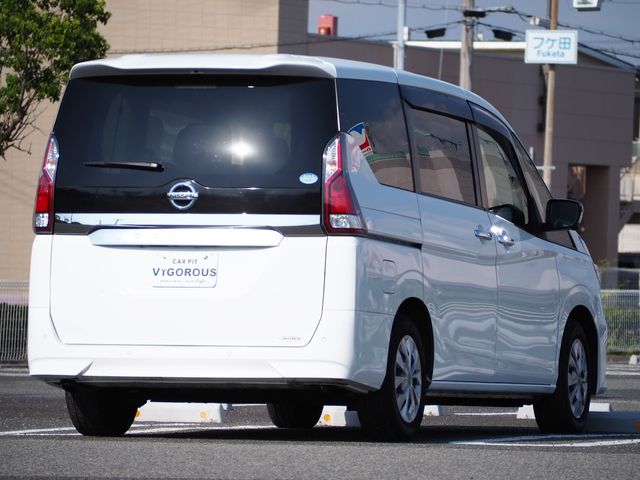 Nissan SERENA 2018-07 16335-2