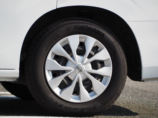 Nissan SERENA 2018-07 16335-10