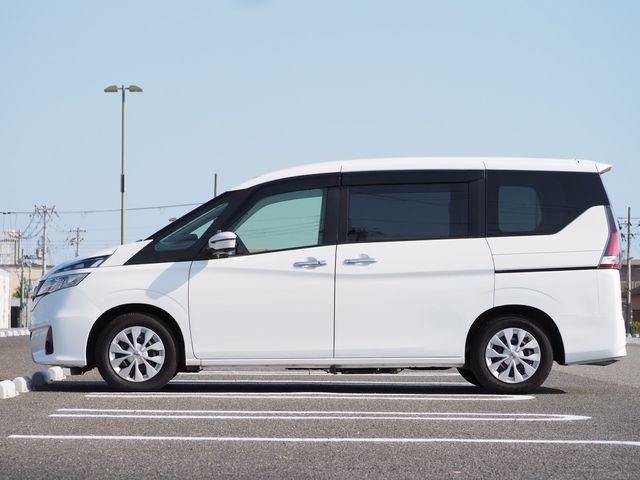 Nissan SERENA 2018-07 16335-8