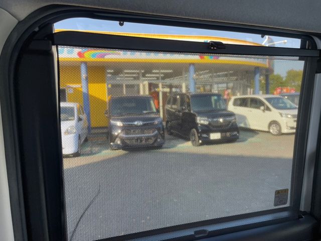 Toyota ROOMY 2019-03 190780-11
