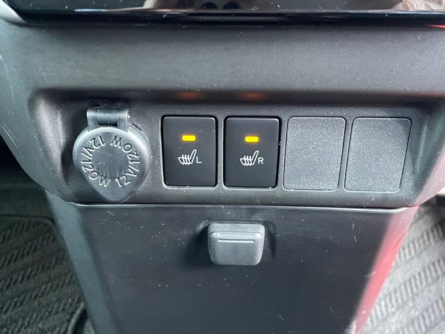 Toyota ROOMY 2019-03 190780-24