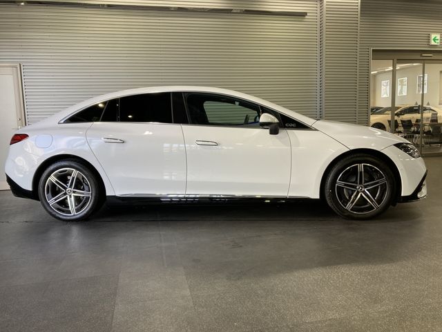 Mercedes Benz EQE 2022-11 193914-2