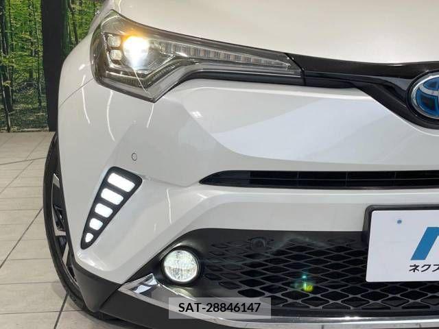 Toyota C-HR 2017-04 264134-12