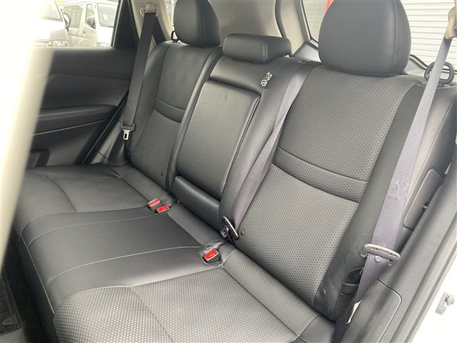 Nissan X-TRAIL 2015-09 12459-16