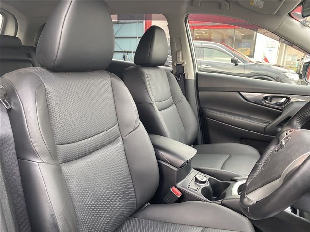 Nissan X-TRAIL 2015-09 12459-12