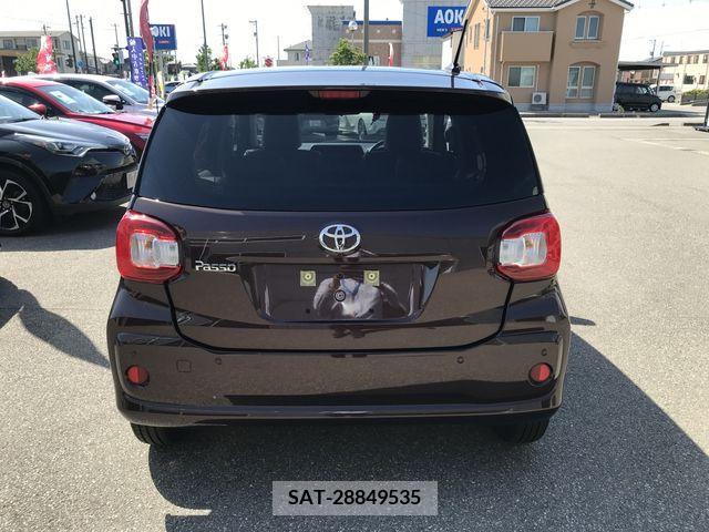 Toyota PASSO 2022-08 281234-6