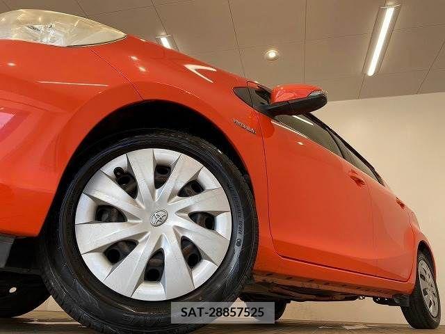 Toyota AQUA 2013-06 356161-17