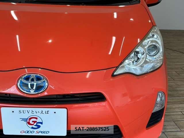 Toyota AQUA 2013-06 356161-18
