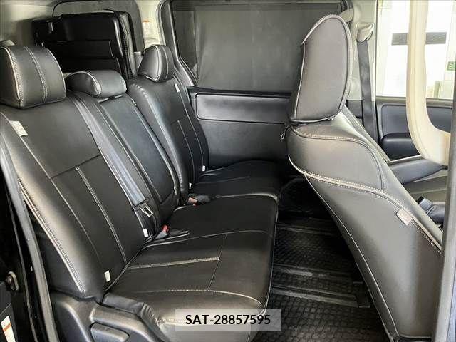 Toyota NOAH 2014-04 321410-21