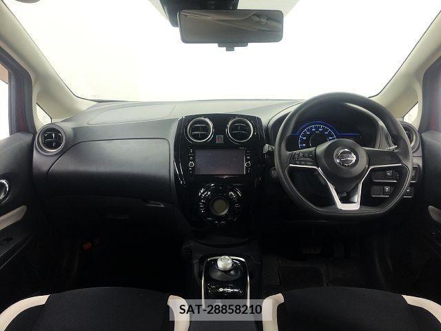 Nissan NOTE 2019-03 280098-1