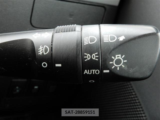 Daihatsu TANTO CUSTOM 2016-01 225150-8