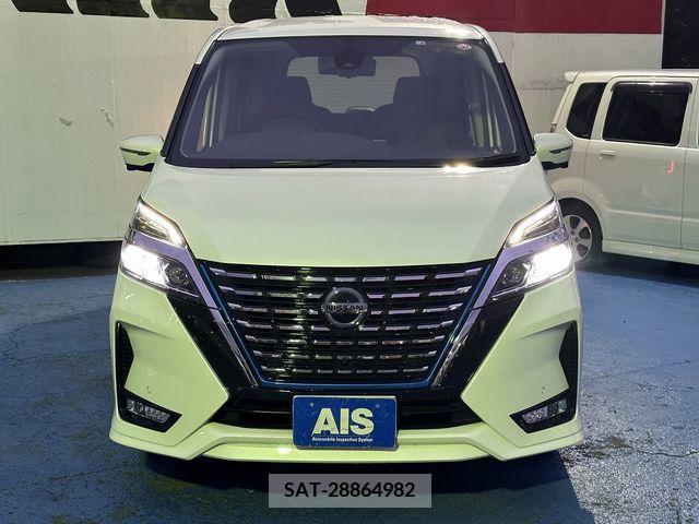 Nissan SERENA 2022-03 214169-1