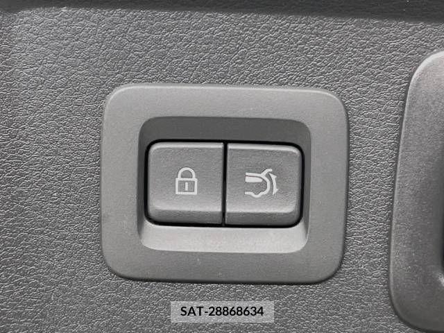 Mazda CX-60 2023-03 266131-4