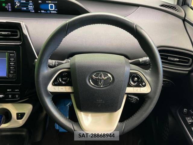 Toyota PRIUS 2016-08 366393-11