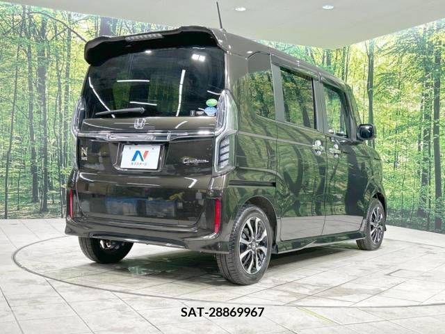Honda N BOX CUSTOM 2018-04 215336-17