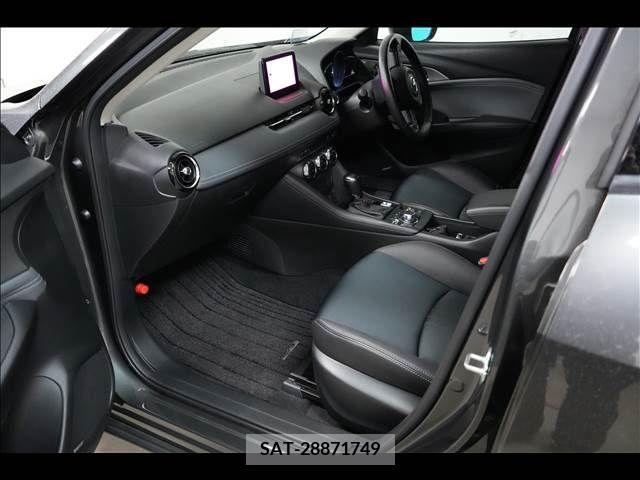 Mazda CX-3 2018-08 302073-11