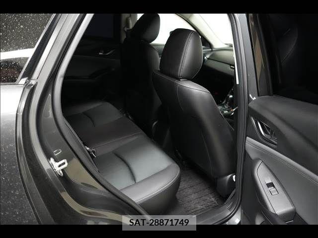 Mazda CX-3 2018-08 302073-8