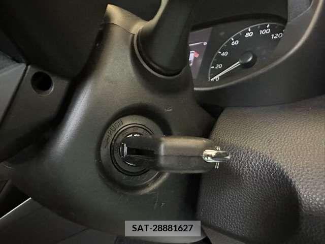Toyota YARIS 2021-01 308731-11