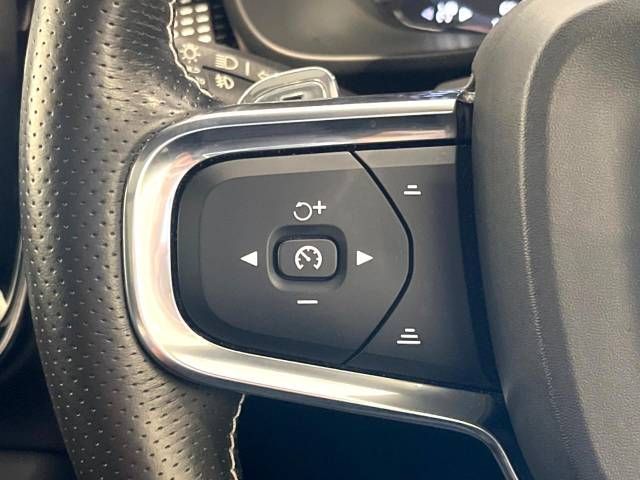 Volvo XC40 2018-05 190099-10