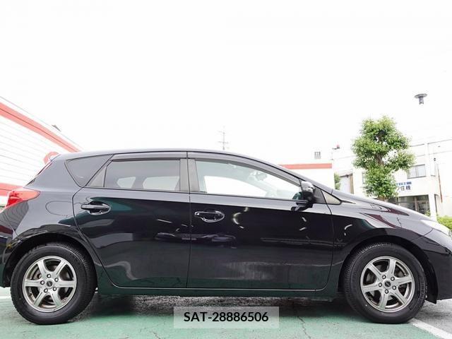 Toyota AURIS 2012-09 299040-10