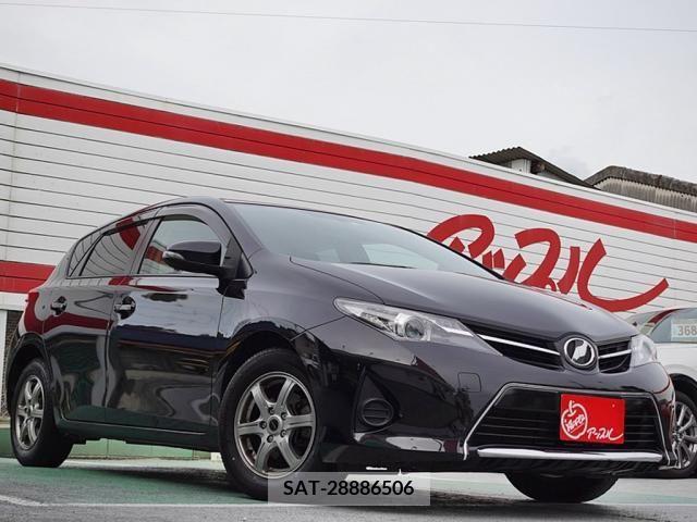 Toyota AURIS 2012-09 299040-4