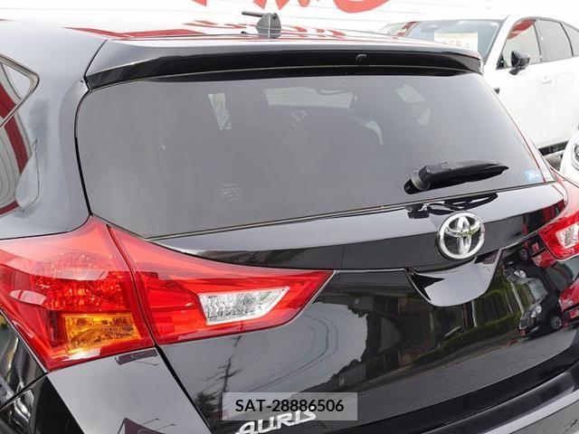 Toyota AURIS 2012-09 299040-15