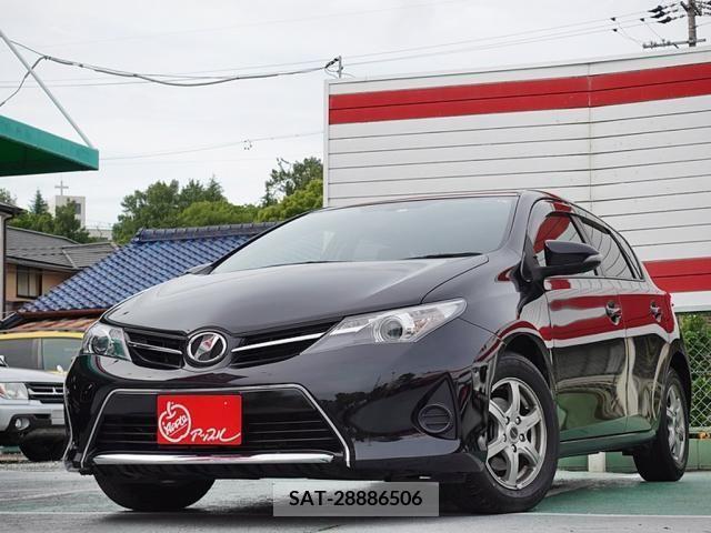 Toyota AURIS 2012-09 299040-1