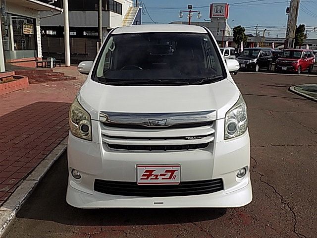 Toyota NOAH 2007-08 28877-12