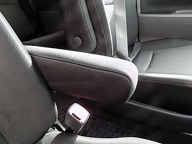 Toyota NOAH 2007-08 28877-22
