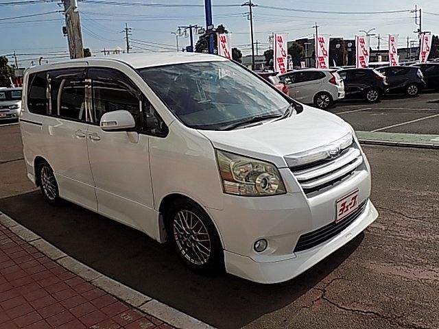 Toyota NOAH 2007-08 28877-6