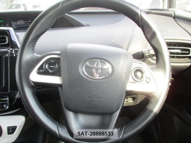 Toyota PRIUS 2016-04 328096-5