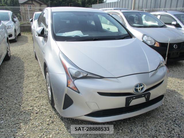 Toyota PRIUS 2016-04 328096-0