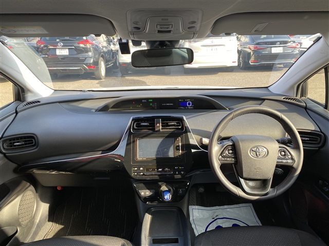 Toyota PRIUS 2019-02 182524-19