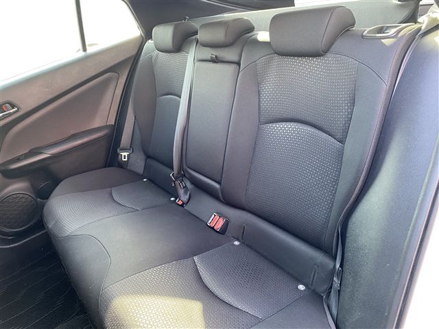 Toyota PRIUS 2019-02 182524-16