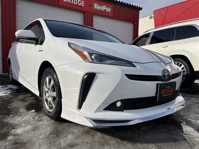 Toyota PRIUS 2019-02 182524-8