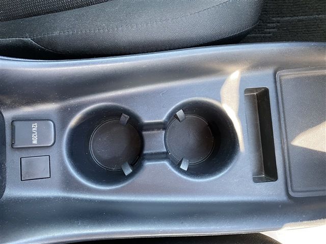 Toyota PRIUS 2019-02 182524-28