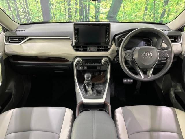 Toyota RAV4 2020-12 22821-1