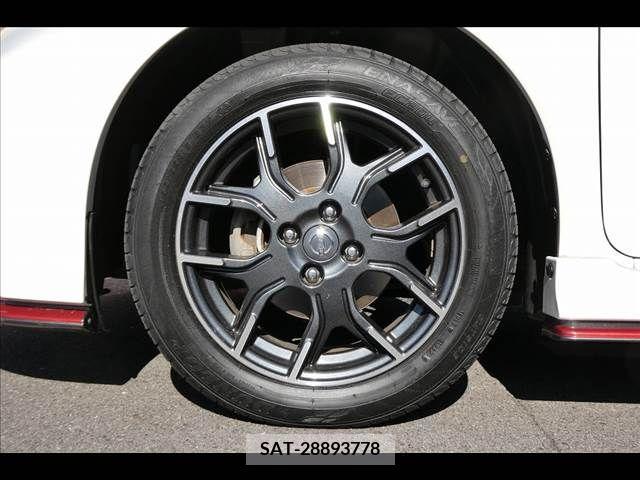 Nissan NOTE 2015-10 222182-7