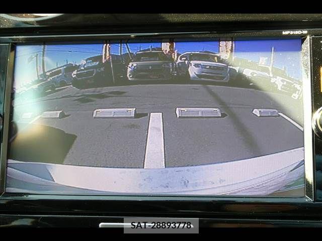Nissan NOTE 2015-10 222182-6