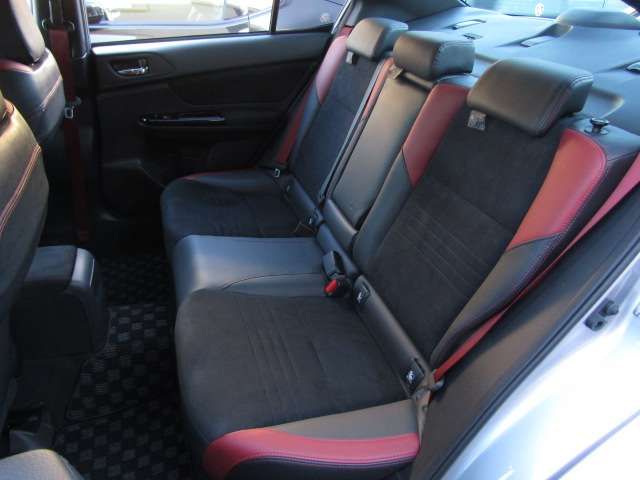 Subaru WRX STI 2019-06 25336-17