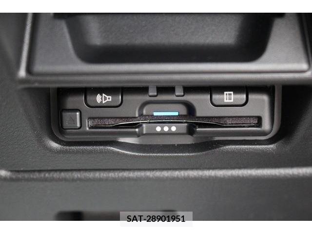 Mazda CX-60 2023-03 266213-5