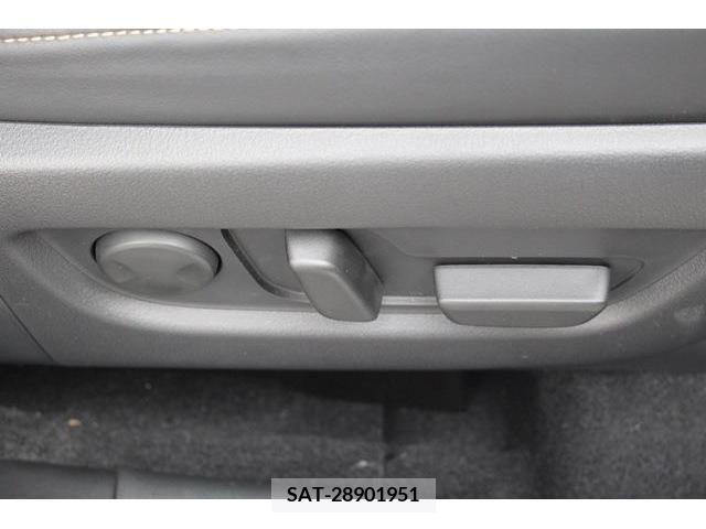 Mazda CX-60 2023-03 266213-4