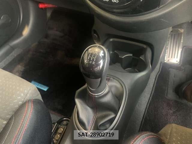 Nissan MARCH 2022-02 335296-6