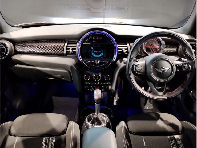 Bmw MINI 2017-07 180435-1