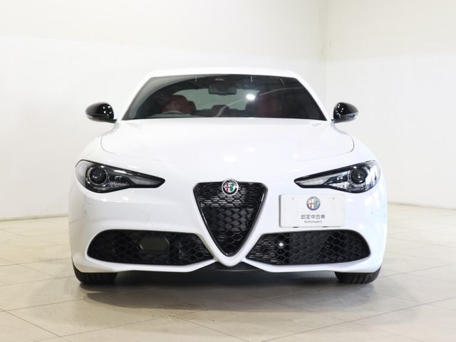 ALFA ROMEO Giulia 2023-05 195362-1