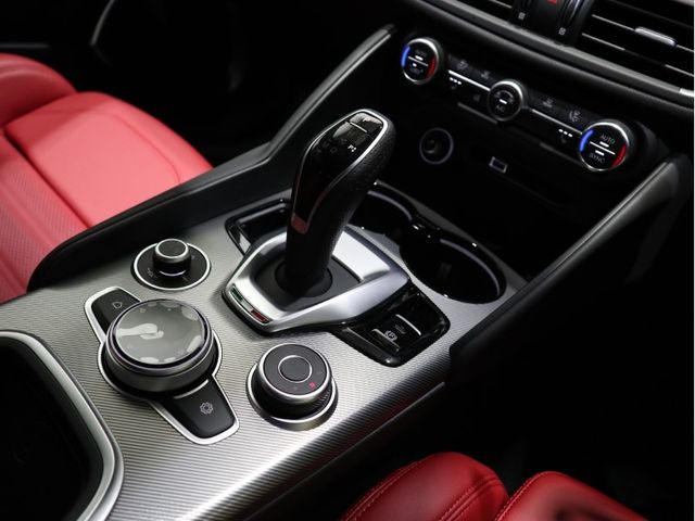 ALFA ROMEO Giulia 2023-05 195362-11