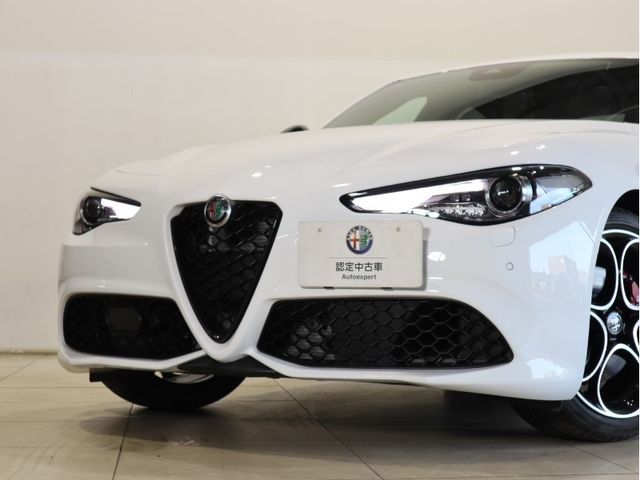 ALFA ROMEO Giulia 2023-05 195362-5
