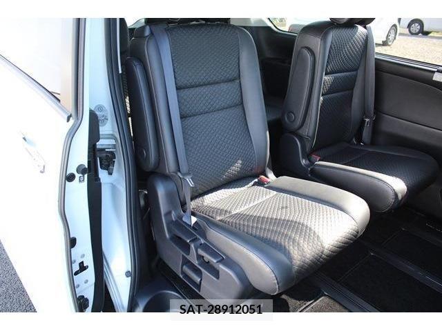 Nissan SERENA 2018-12 284135-14