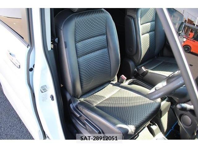 Nissan SERENA 2018-12 284135-13