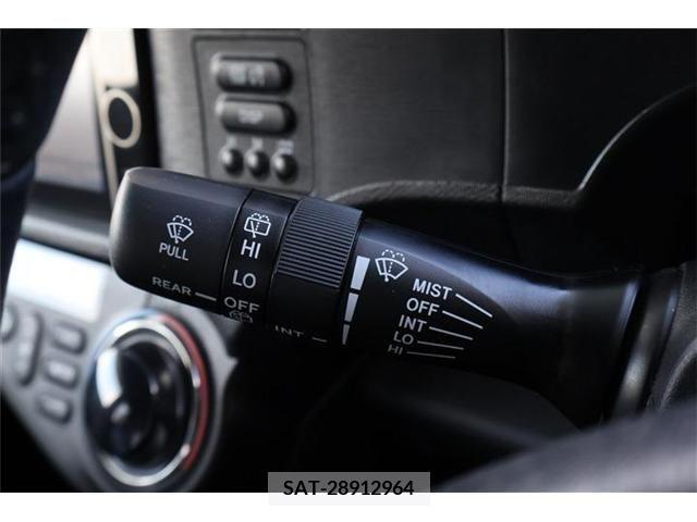 Toyota AQUA 2013-07 292173-12